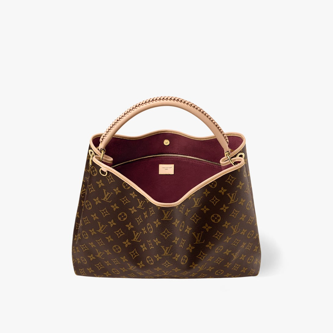 Louis Vuitton Again