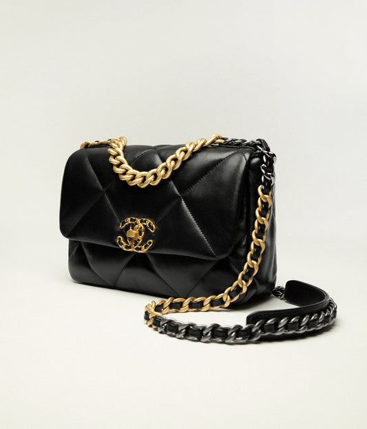 Chanel 19