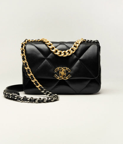 Chanel 19