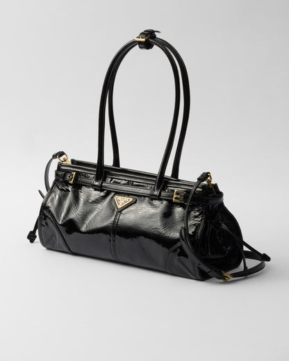 Bolsa Prada Bonnie em couro envernizado