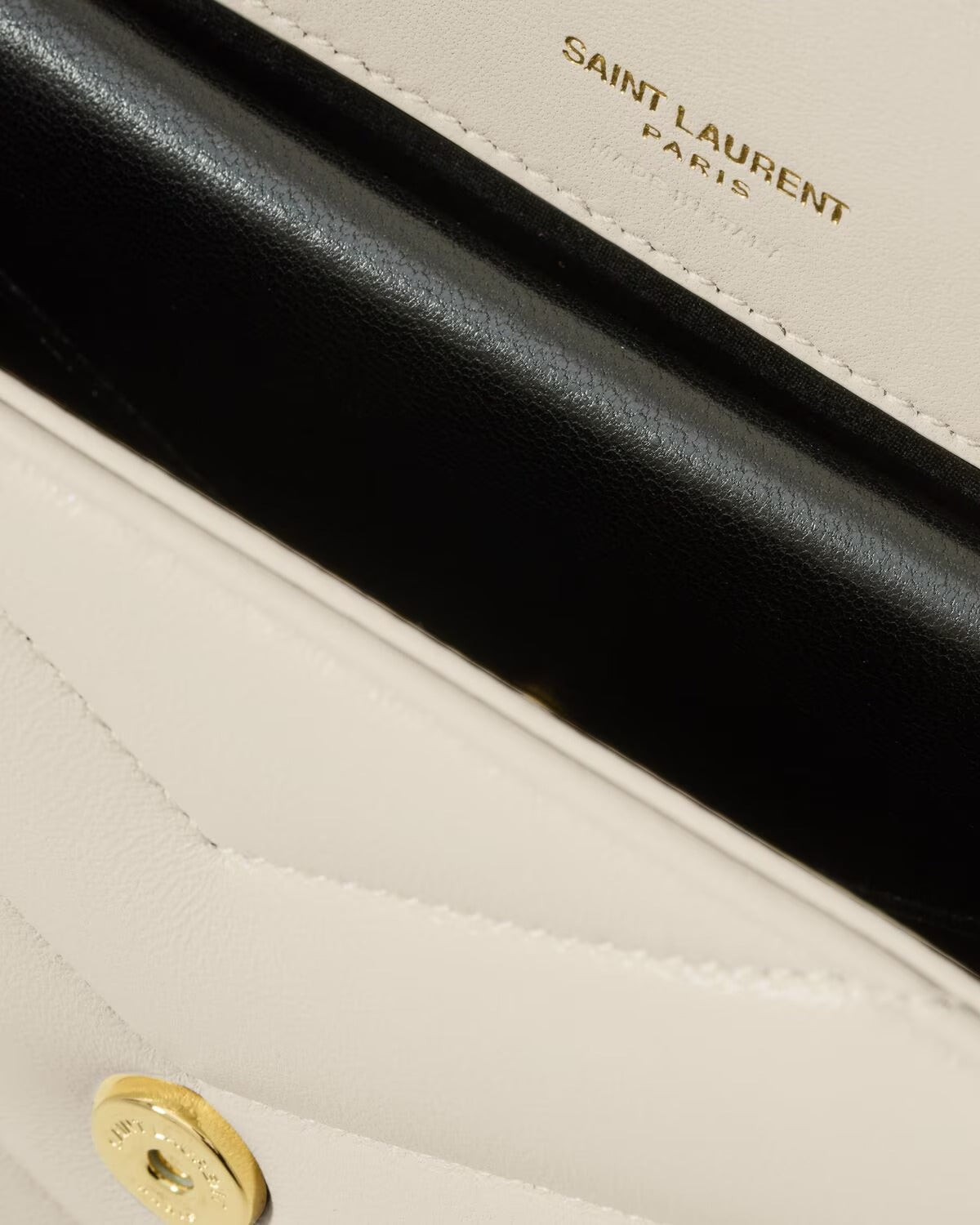 YSL Loulou Média