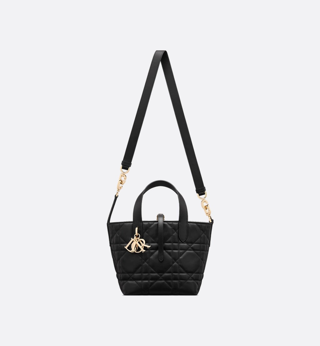 Bolsa Dior Toujours pequena