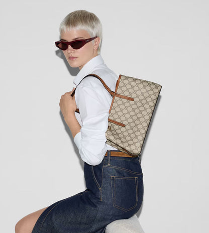 Gucci Emblem Média