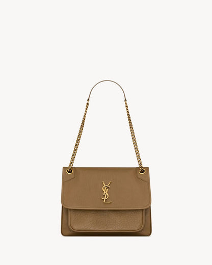 YSL Niki MÉDIA em couro de cordeiro granulado