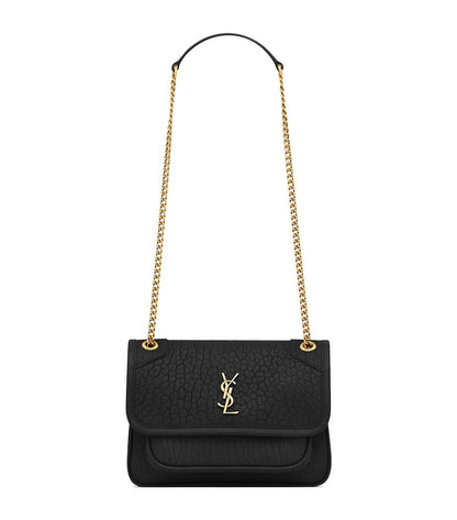 YSL Niki MÉDIA em couro de cordeiro granulado
