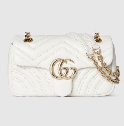 Gucci Marmont Pequena Ferragens Champagne