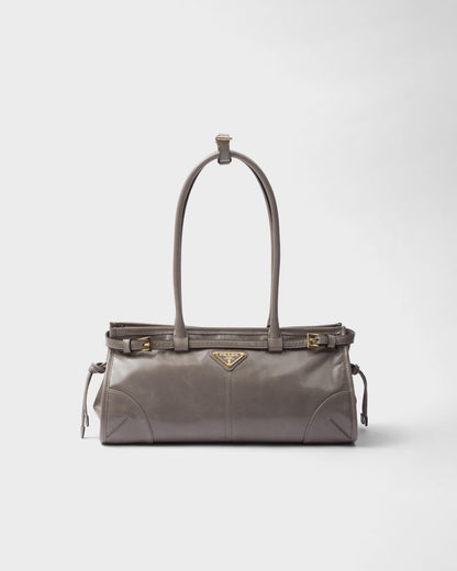 Bolsa Prada Bonnie em couro envernizado